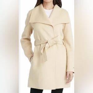 Tahari Elegant Cream Belted Women's Coat